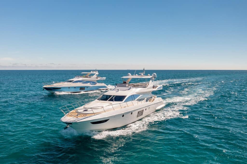70 Azimut Lupo II charter yacht in Miami