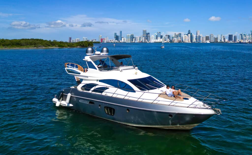 57 Azimut Thales charter yacht in Miami