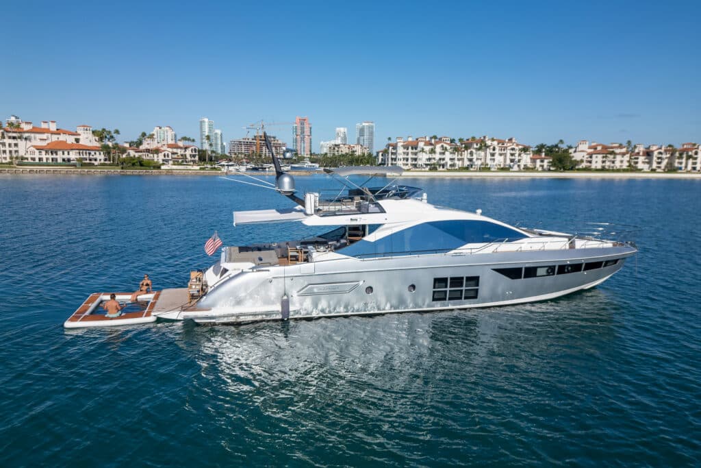 72 Azimut S7 charter yacht in Miami