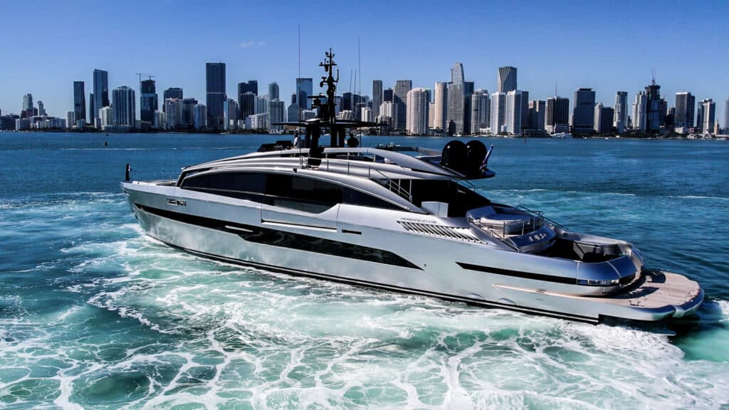 116 Pershing GTX charter yacht in Miami
