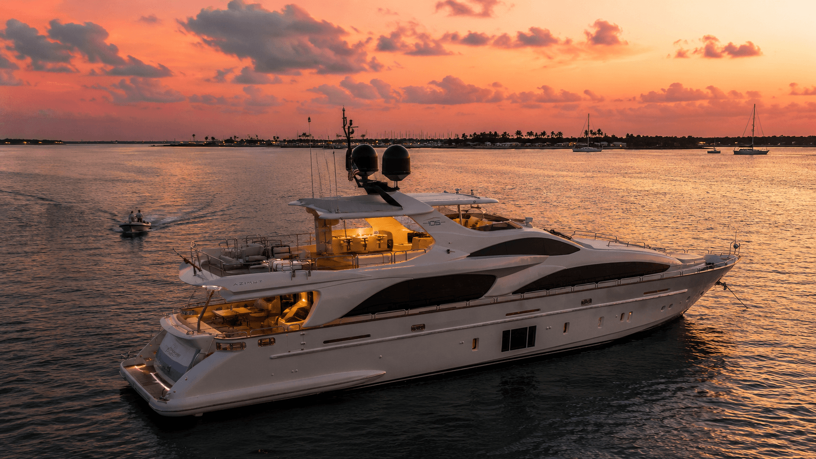 miami rental 105 Azimut SV