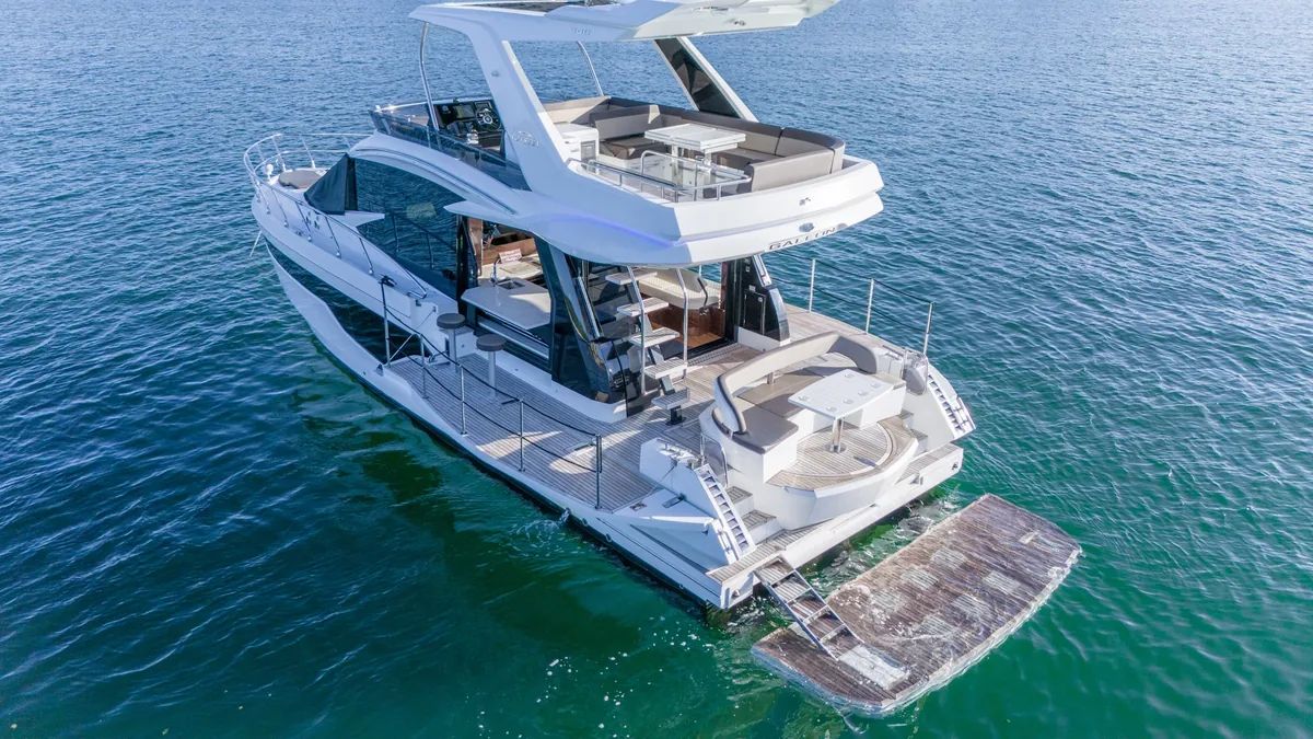Swim platform on 53 ft Galeon H yacht Miami