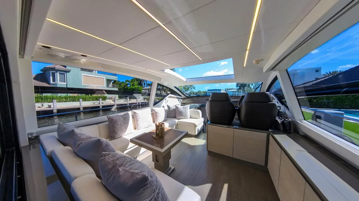 62 ft Pershing 2 charter yacht anchored near South Beach Miami